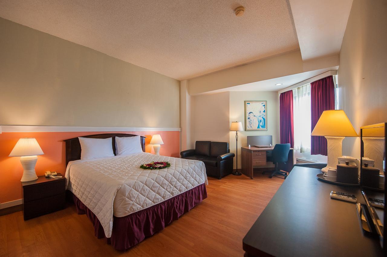 Grand Plaza Hotel Tumon Bagian luar foto