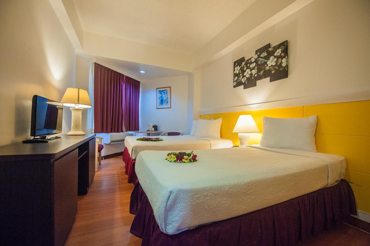 Grand Plaza Hotel Tumon Bagian luar foto