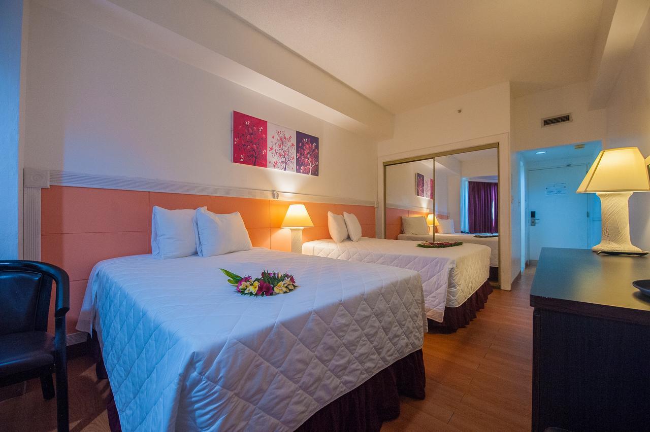 Grand Plaza Hotel Tumon Bagian luar foto