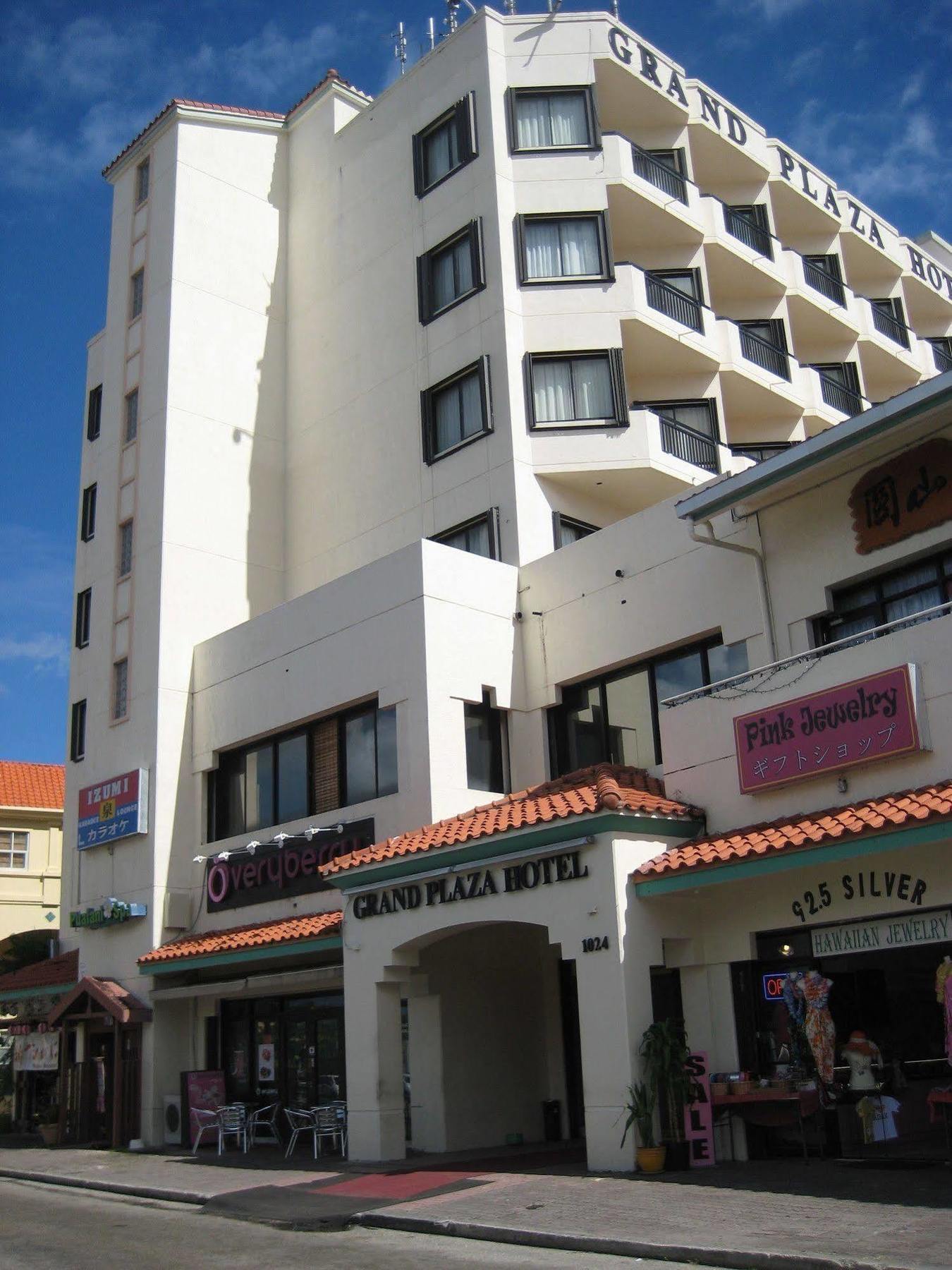 Grand Plaza Hotel Tumon Bagian luar foto