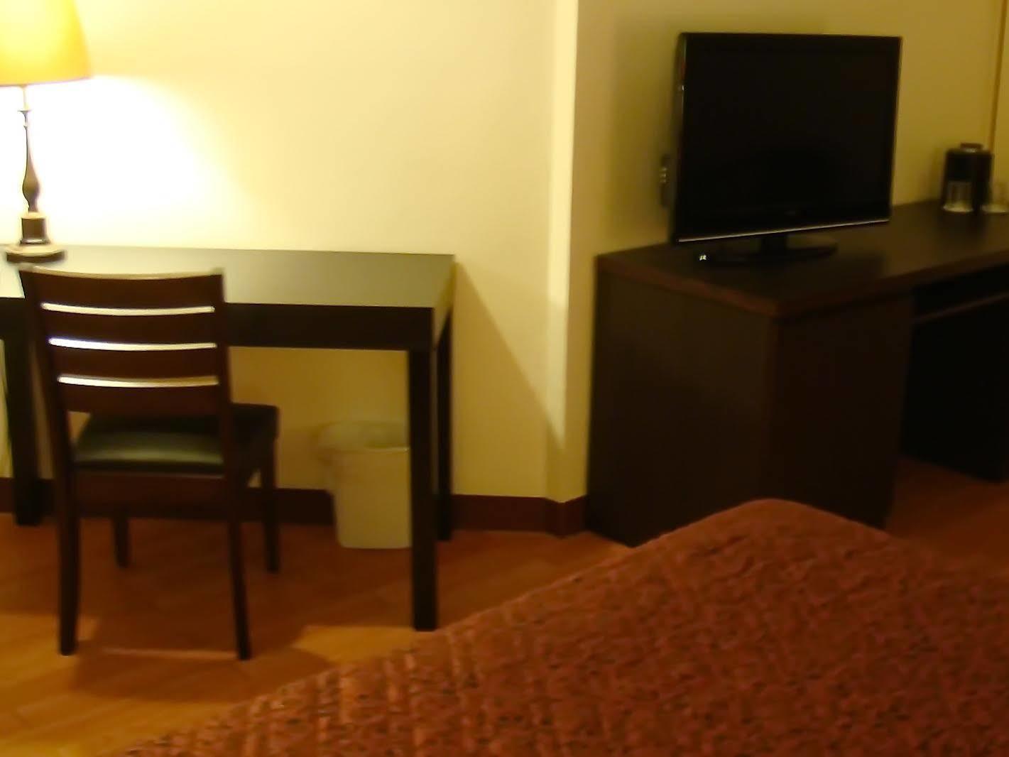 Grand Plaza Hotel Tumon Bagian luar foto
