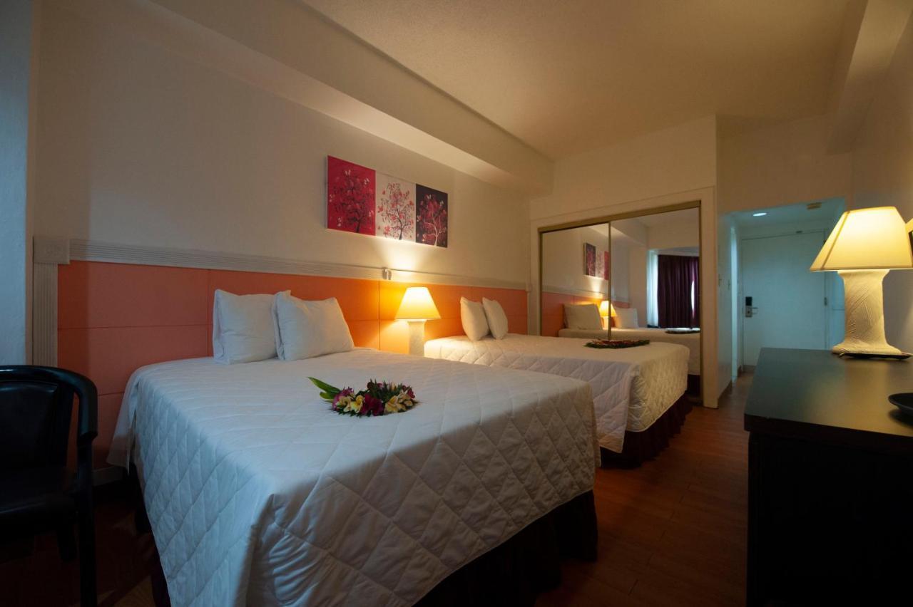 Grand Plaza Hotel Tumon Bagian luar foto
