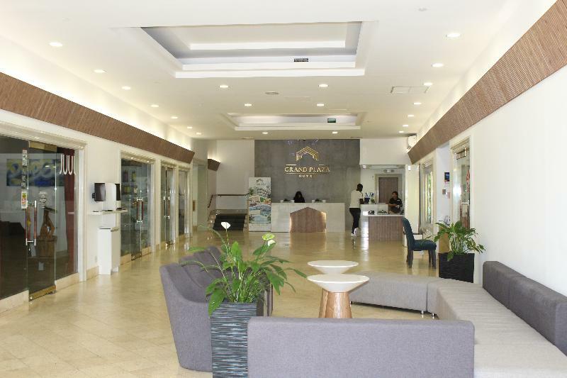 Grand Plaza Hotel Tumon Bagian luar foto